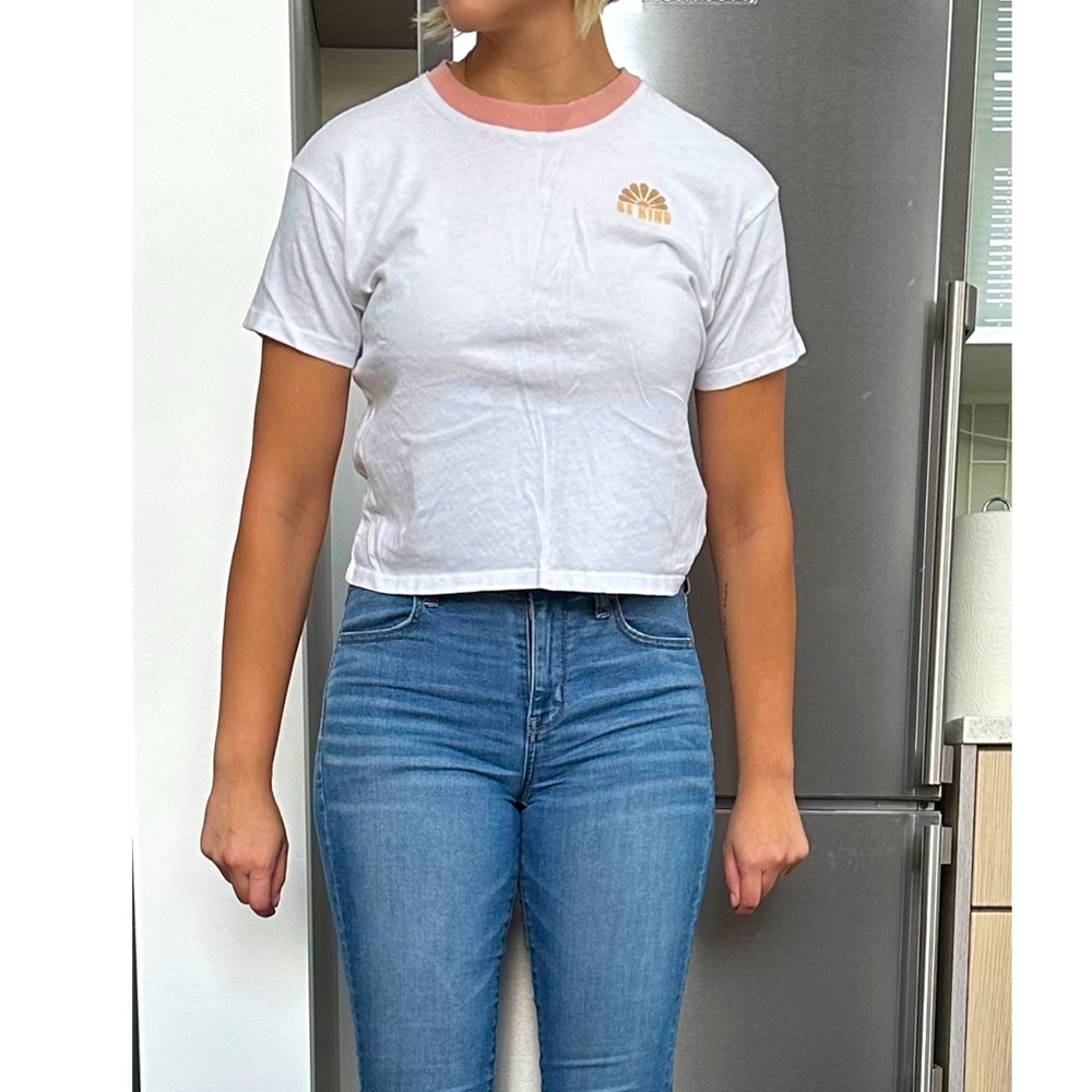 AE crop top
